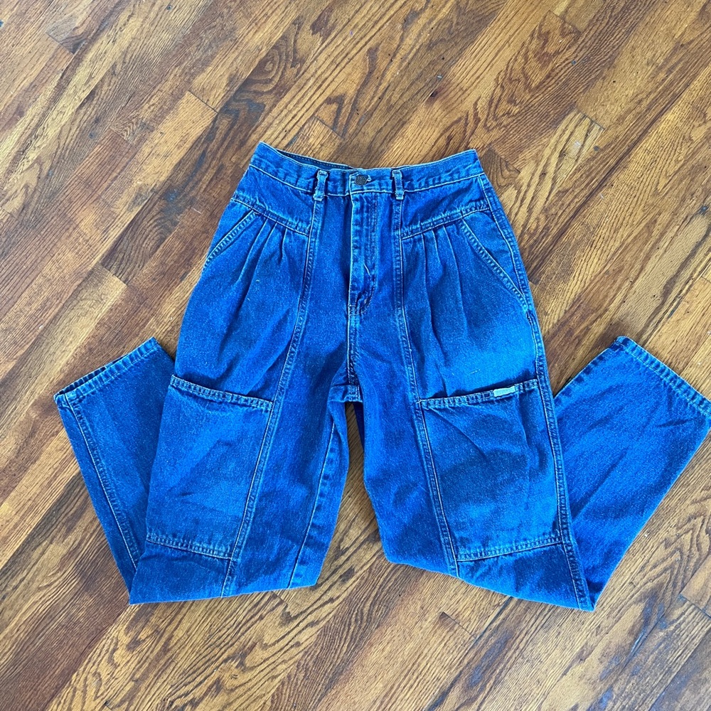 Vintage Touché Jeans with pleats and pockets. 26” waist 27” inseam